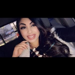 Meet your Posher, Stephanie